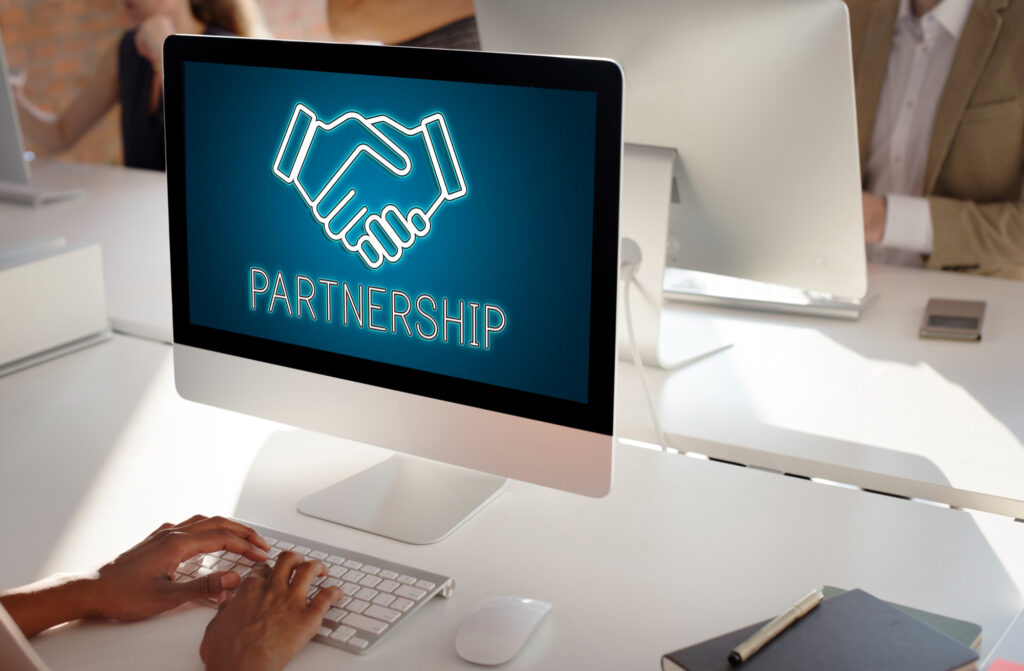 Partnership computer